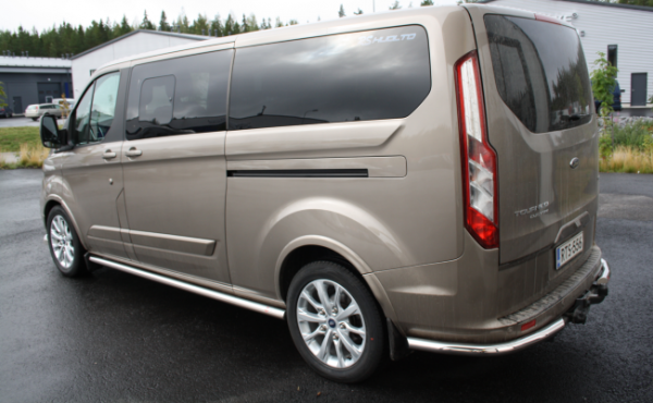 helmaputket transit custom