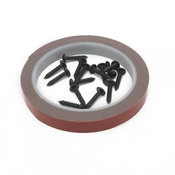 Splitterin kiinnitys