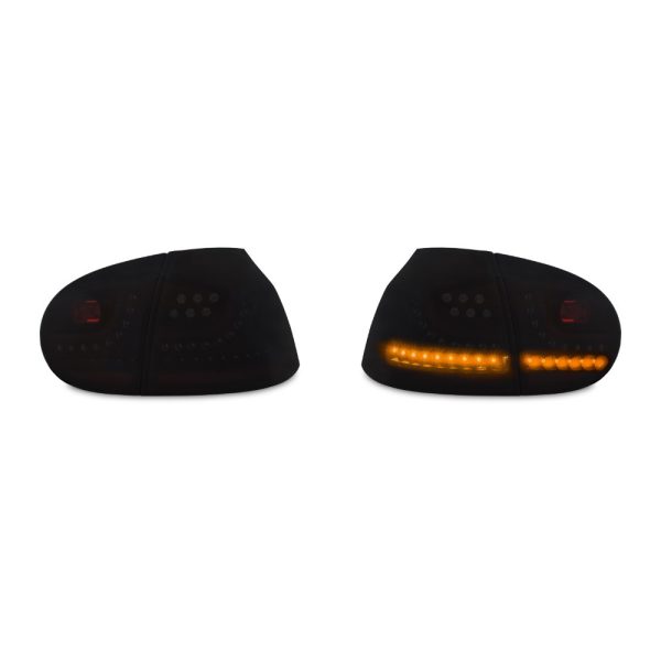 VW Golf 5 LED takavalot liukuvalla vilkulla