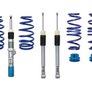 JOM BlueLine coilover-alustasarja VW Golf (8 (CD)) 2019- (Maksimi akselimassa etu/taka: 1035 kg / 980 kg. Maksimi etuakselimassa 1035 kg. Sopii vain autoihin, joissa on jäykkä akseli takana.)